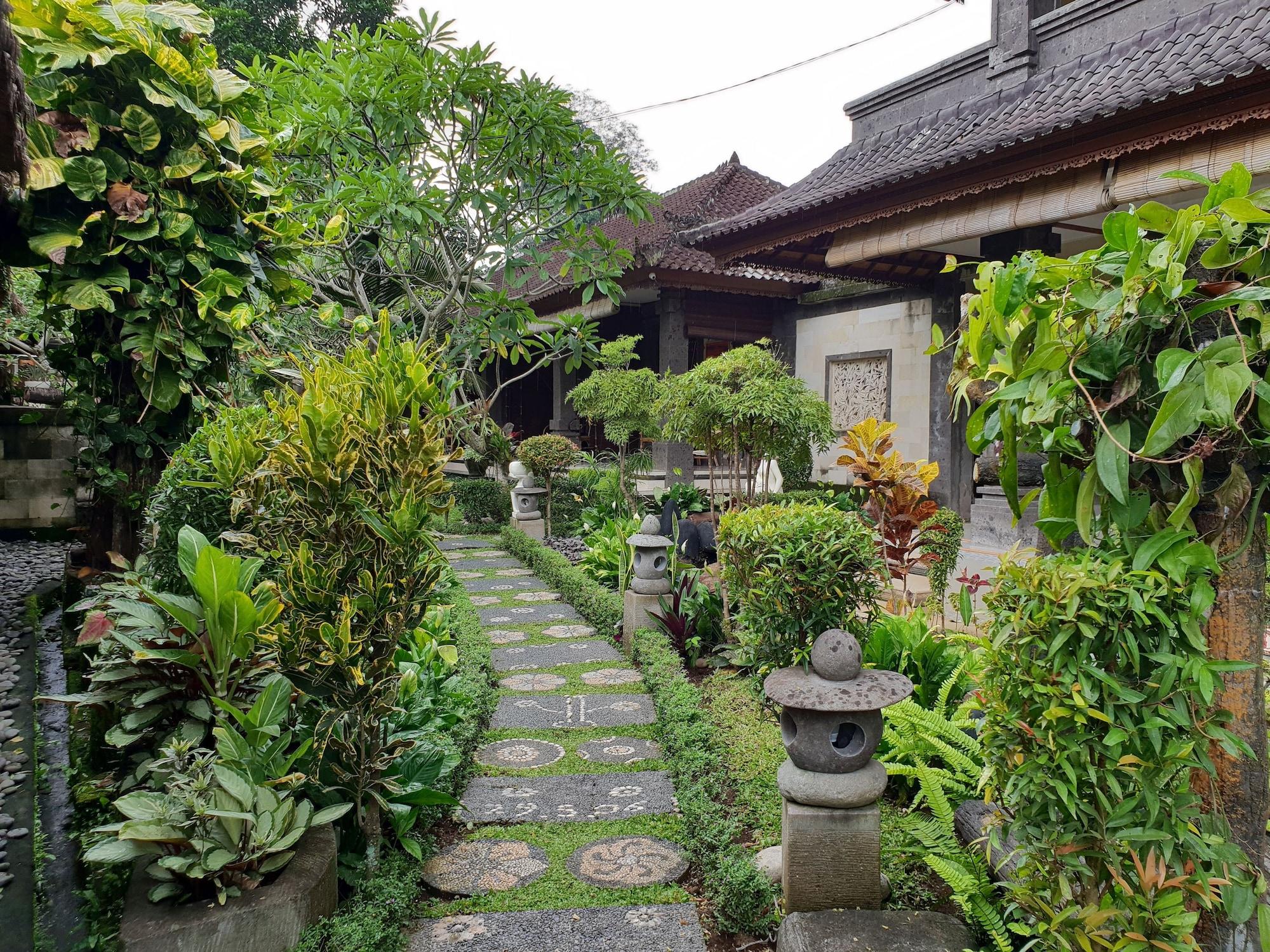 Hotel Liyer House Lodtunduh Exterior foto